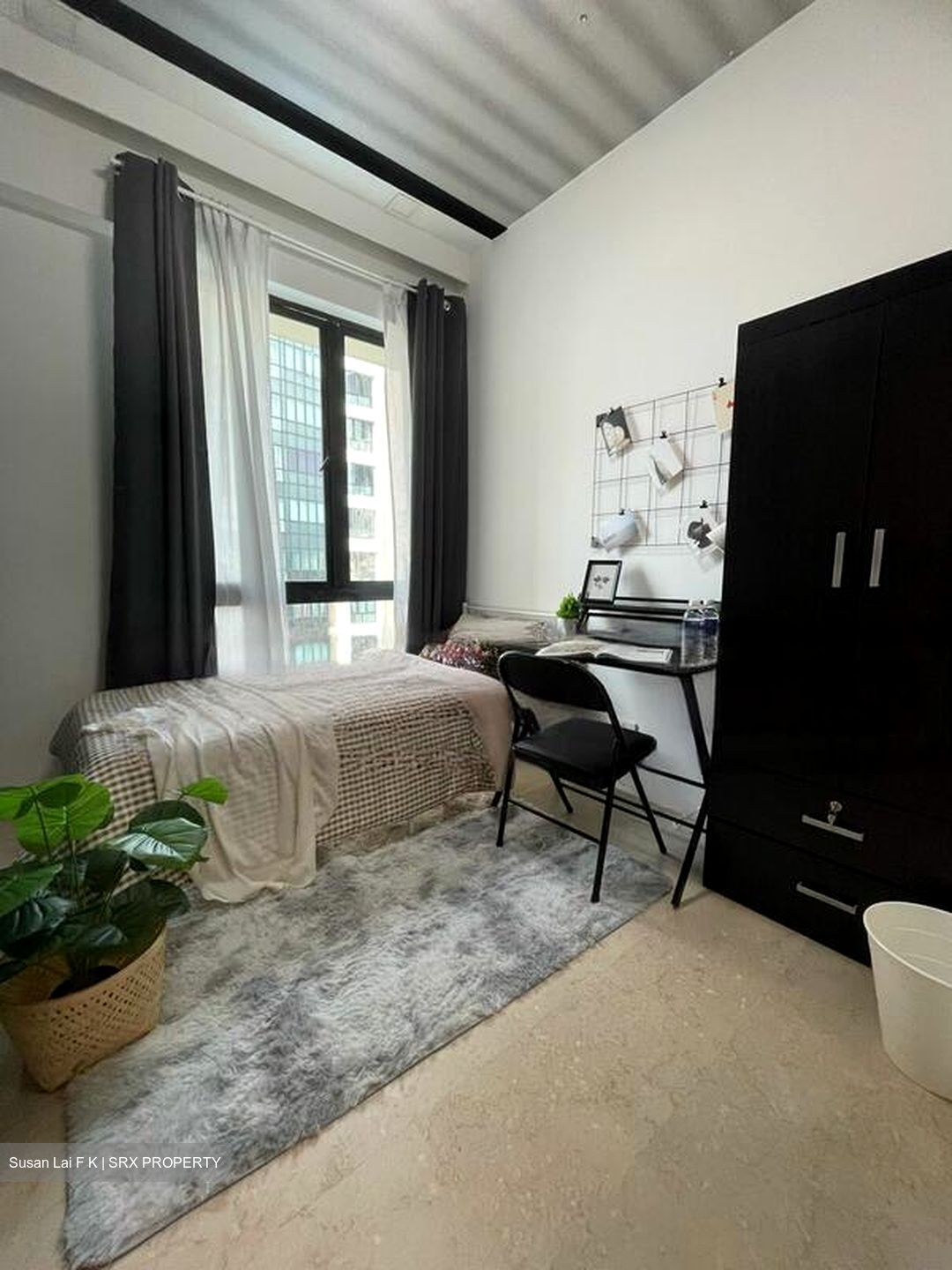 Simsville (D14), Condominium #459085951